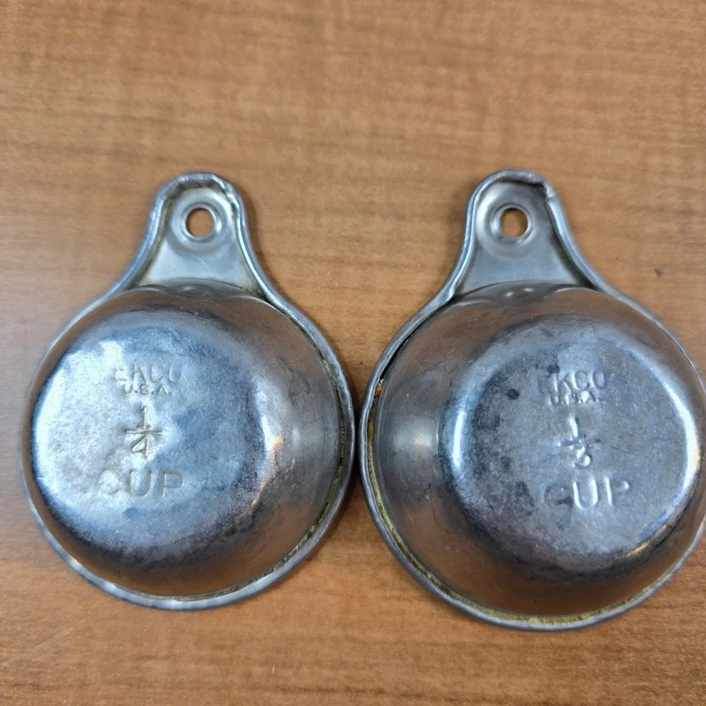 EKCO Aluminum Tab Handle Measuring Cups FARMHOUSE KITCHEN DECOR Vintage USA